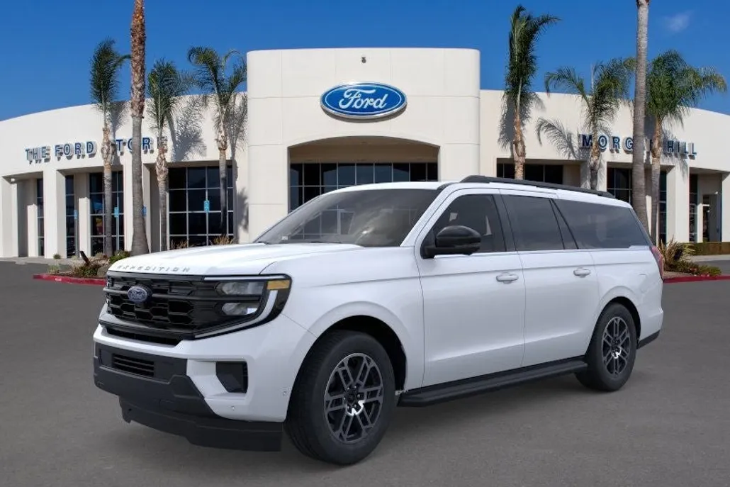 2025 Ford Expedition MAX photo 1