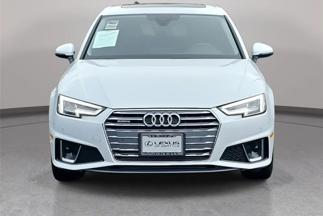 2019 Audi A4 2.0T Premium Plus photo 1