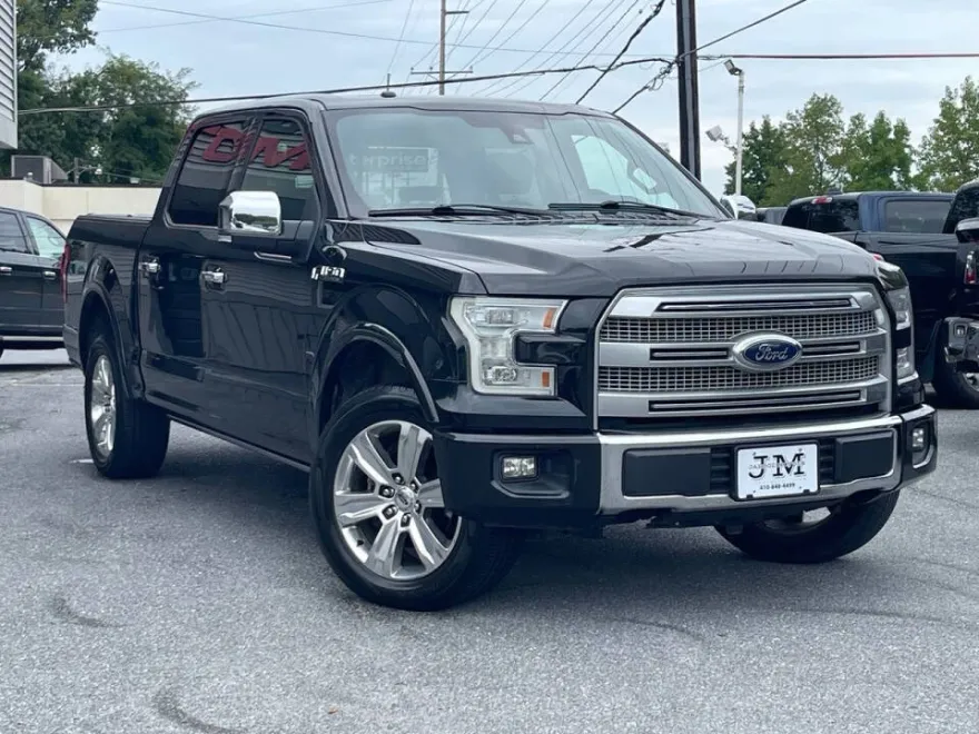 2015 Ford F-150 Platinum photo 1