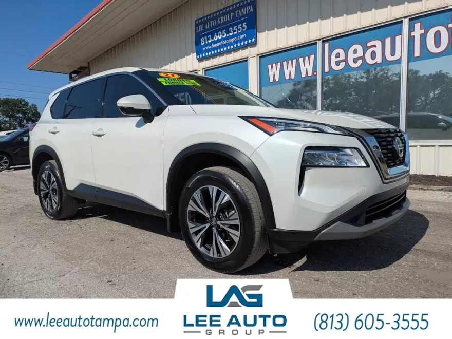 2021 Nissan Rogue SV photo 1