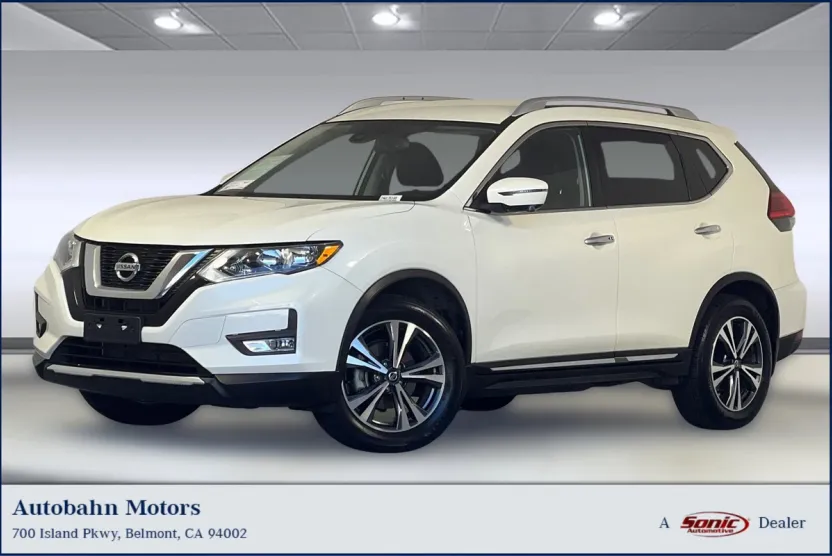 2017 Nissan Rogue SL photo 1