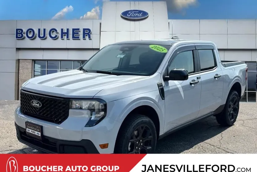 2025 Ford Maverick XLT photo 1