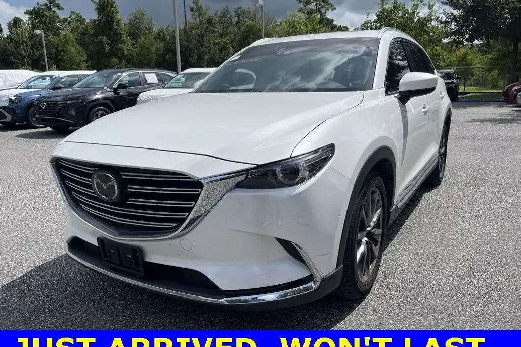 2016 Mazda CX-9 Signature photo 1