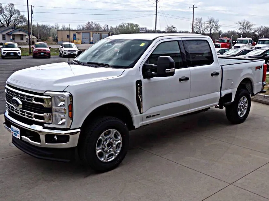 2025 Ford F-250 XLT photo 1