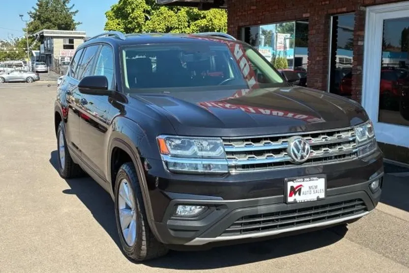 2018 Volkswagen Atlas V6 SE photo 1