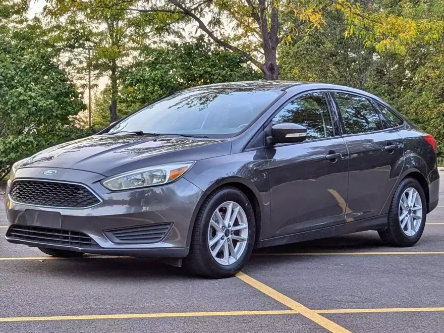 2015 Ford Focus SE photo 1