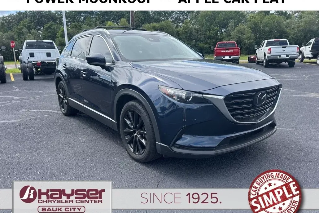 2022 Mazda CX-9 Touring photo 1