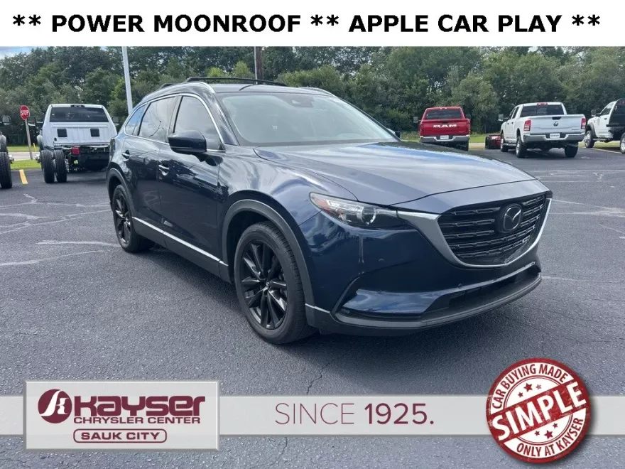 2022 Mazda CX-9 Touring photo 1