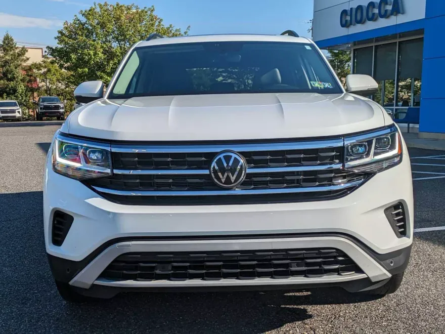 2023 Volkswagen Atlas V6 SE Technology photo 1