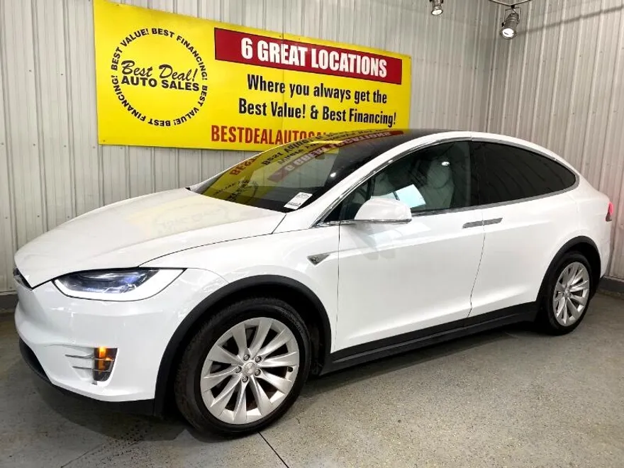 2016 Tesla Model X 90D photo 1