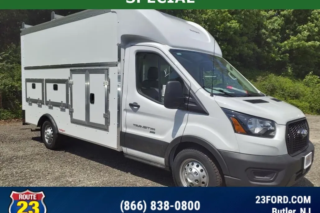 2024 Ford Transit photo 1