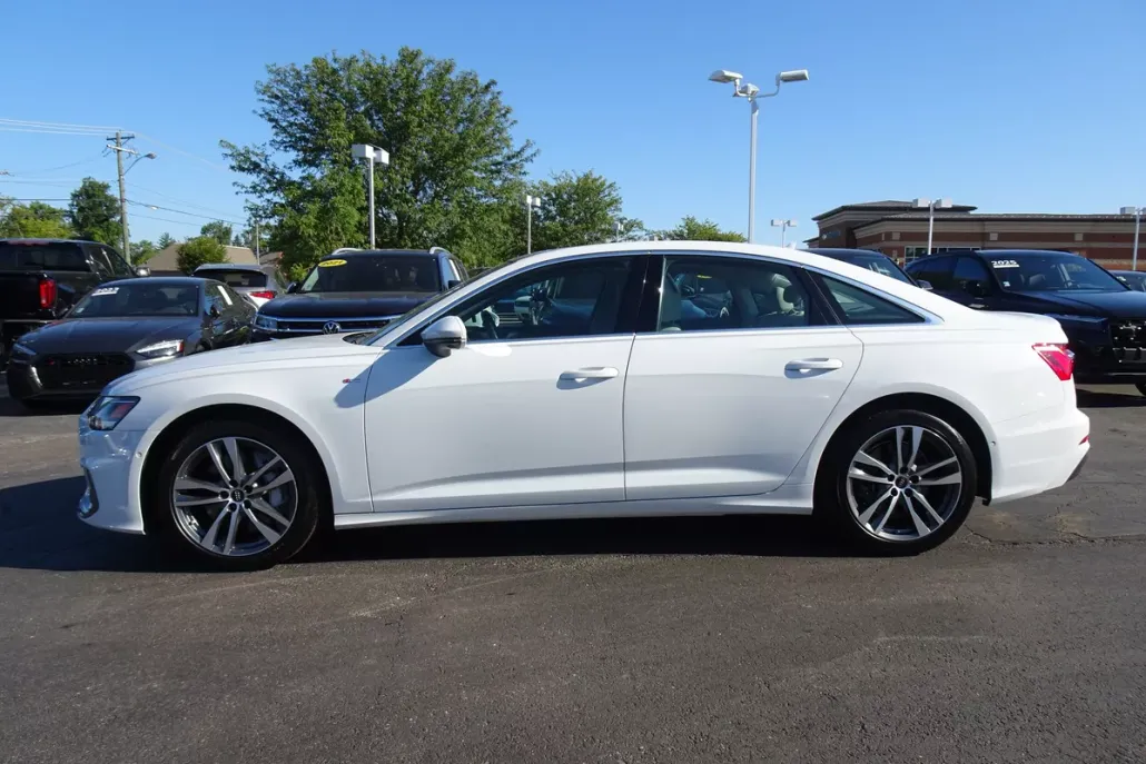 2023 Audi A6 Quattro Premium Plus photo 1