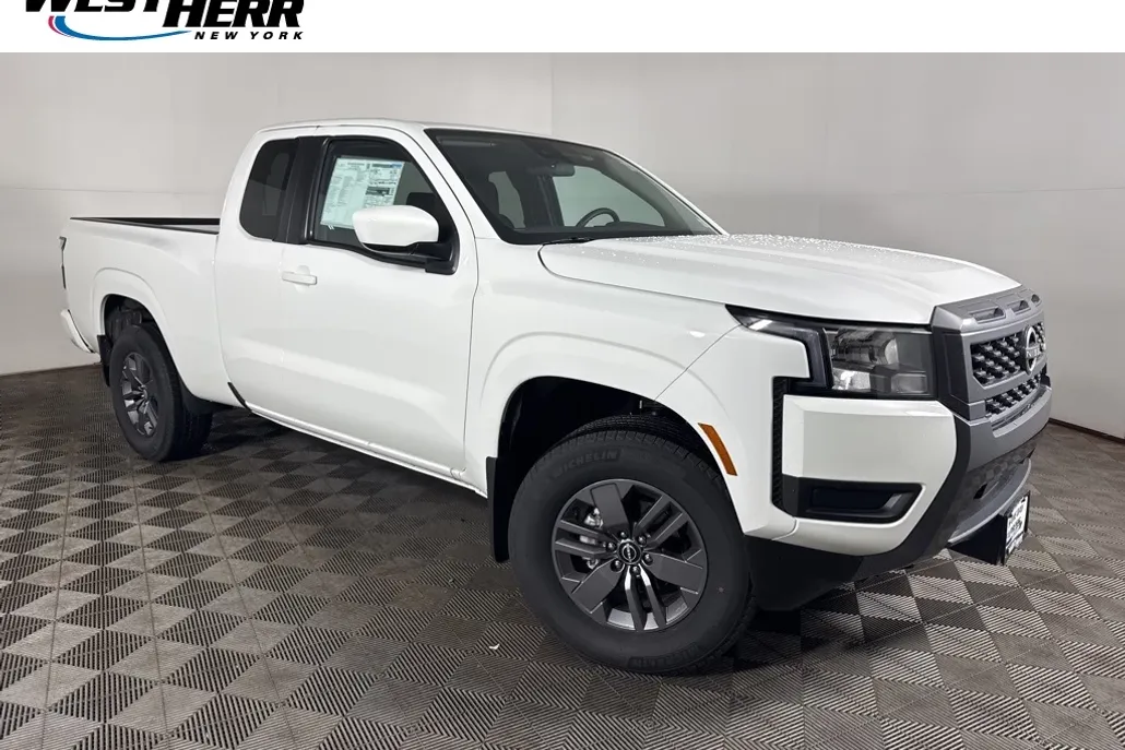 2025 Nissan Frontier SV photo 1