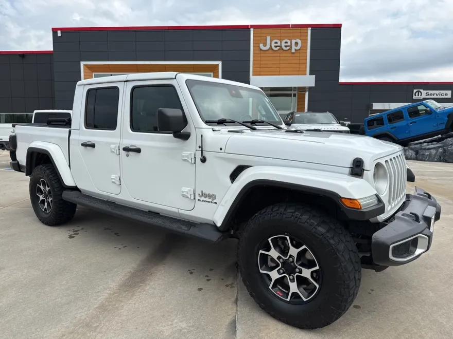 2021 Jeep Gladiator Overland photo 1