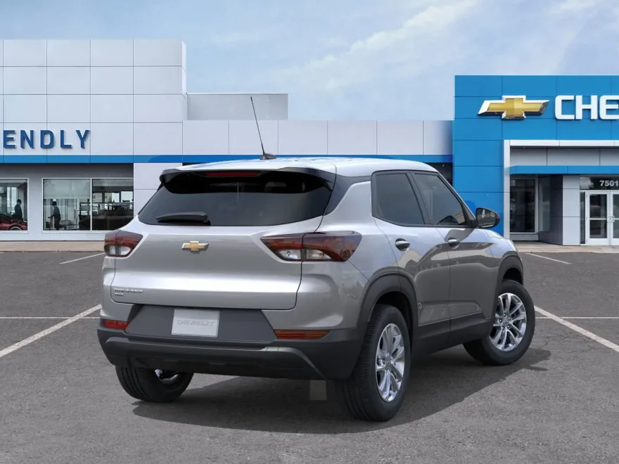 2026 Chevrolet Trailblazer LS photo 1