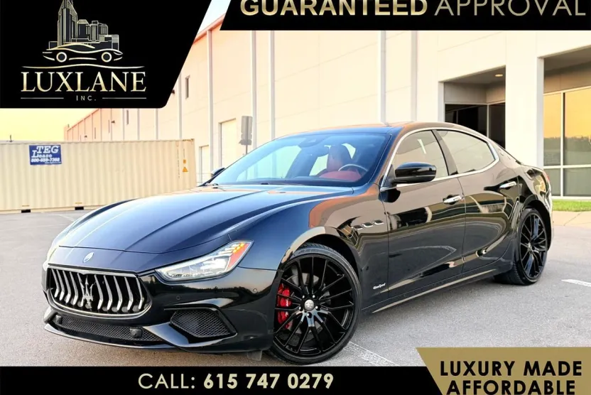 2018 Maserati Ghibli GranSport photo 1