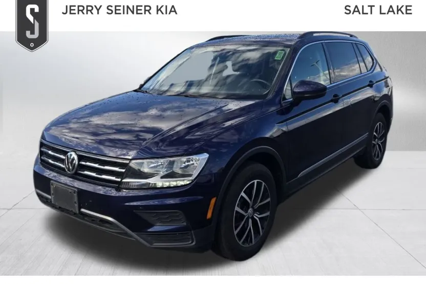 2021 Volkswagen Tiguan SE photo 1