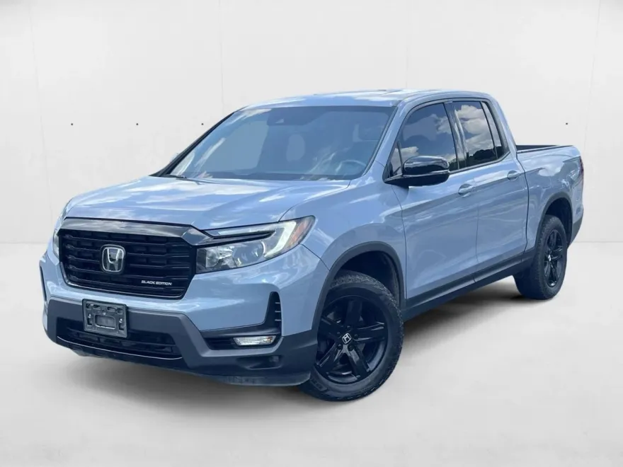 2023 Honda Ridgeline Black Edition photo 1