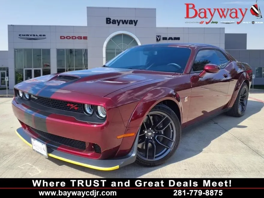 2019 Dodge Challenger R/T photo 1