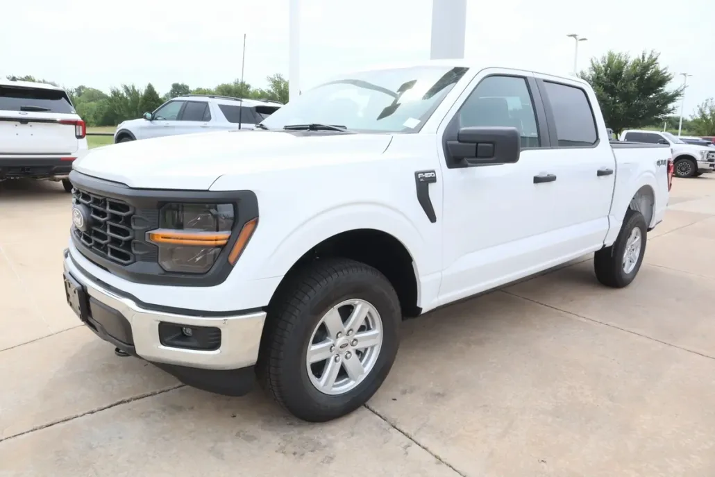2025 Ford F-150 XL photo 1