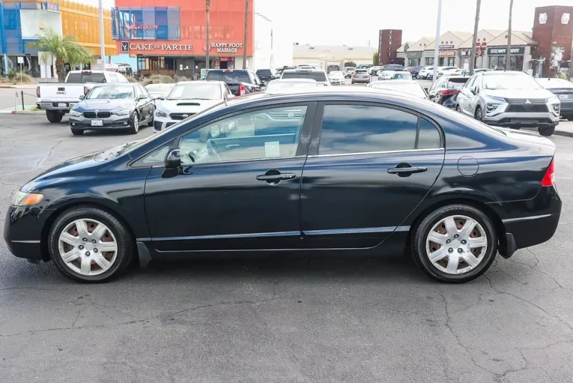 2006 Honda Civic LX photo 1