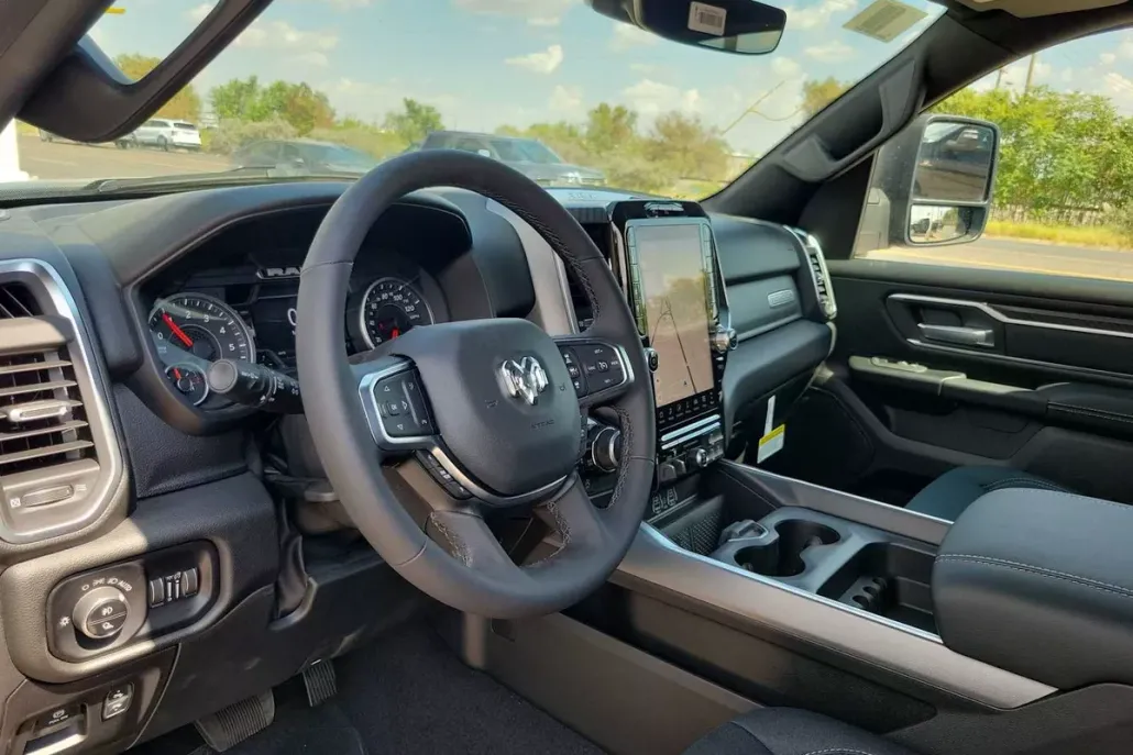 2025 Ram 1500 Big Horn photo 1