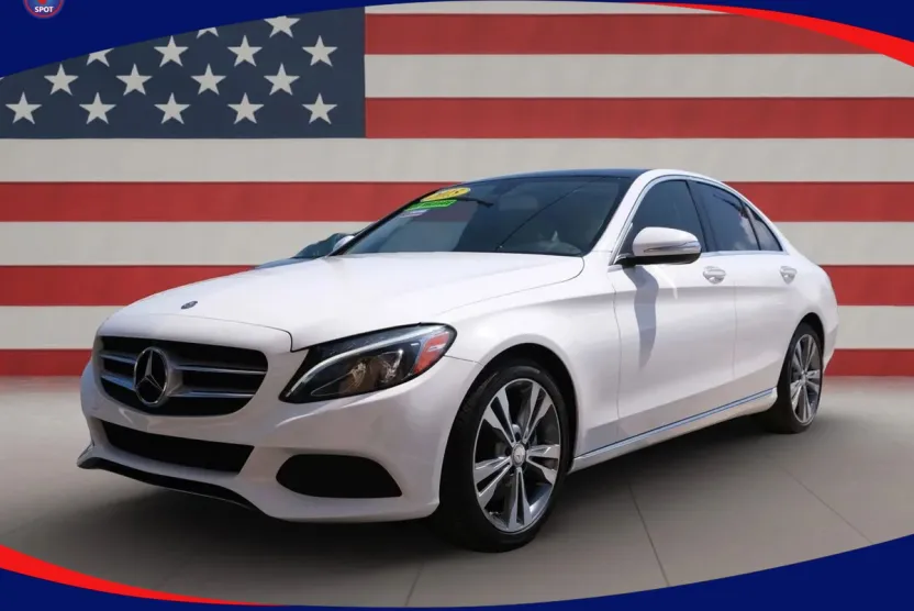 2015 Mercedes Benz C 300 Sedan photo 1