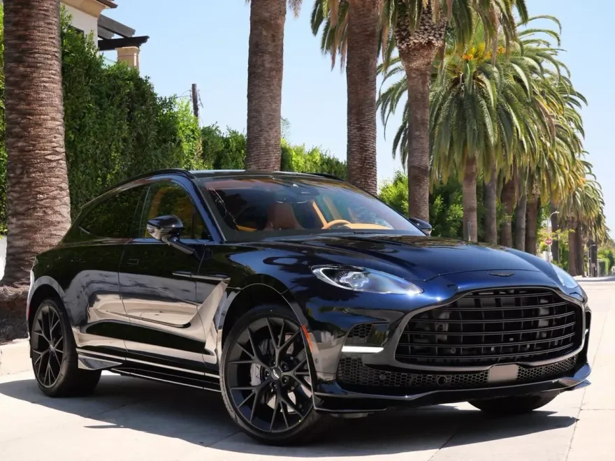 2025 Aston Martin DBX AM8 DBX707 photo 1
