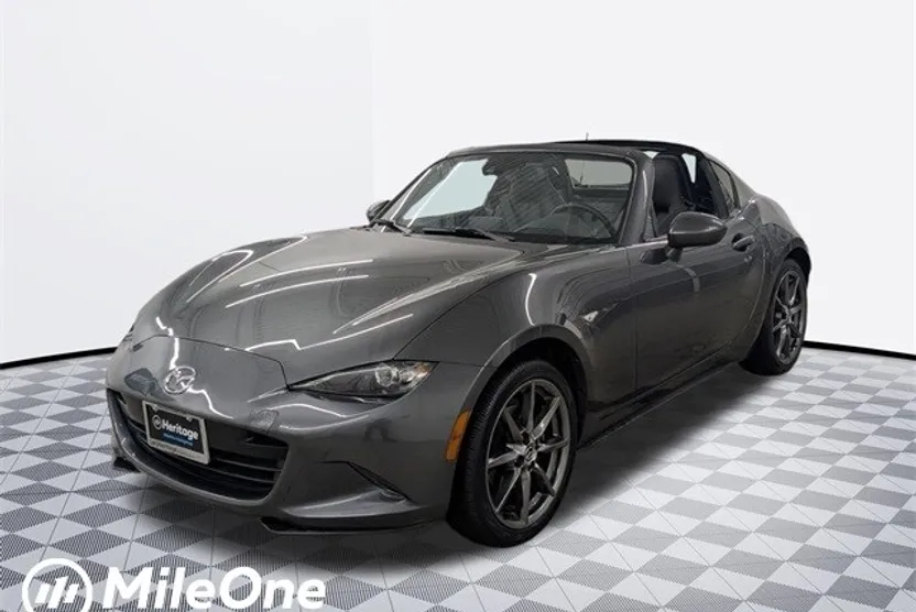 2017 Mazda MX-5 Miata RF Miata Grand Touring photo 1
