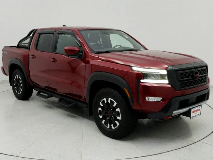 2022 Nissan Frontier PRO-4X photo 1
