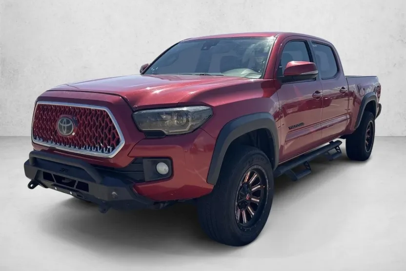 2019 Toyota Tacoma TRD V6 photo 1