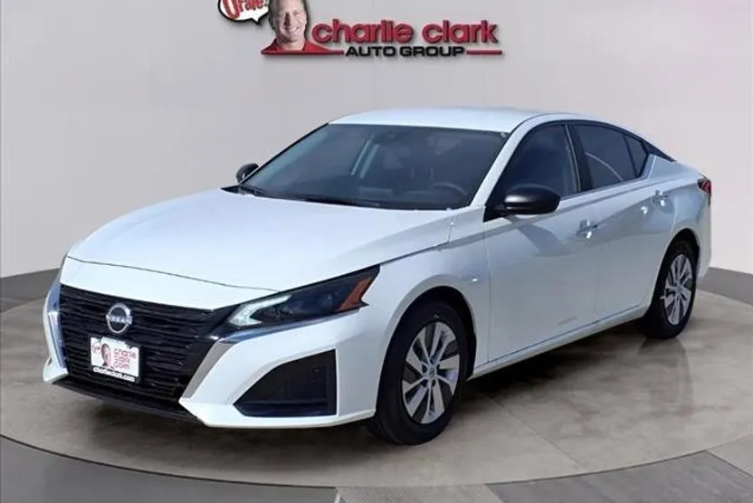 2025 Nissan Altima 2.5 S photo 1