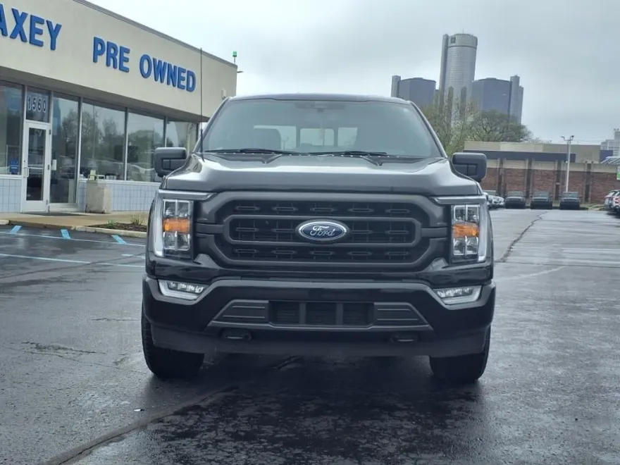 2022 Ford F-150 XLT photo 1