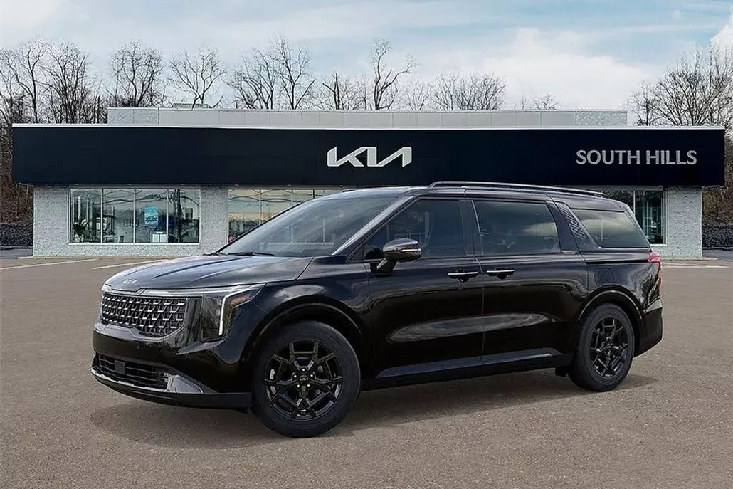 2026 Kia Carnival SX photo 1