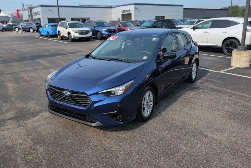 2024 Subaru Impreza Base photo 1