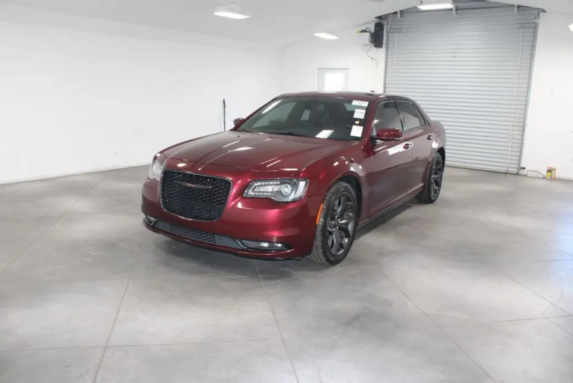 2021 Chrysler 300 S photo 1