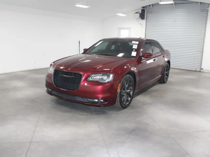 2021 Chrysler 300 S photo 1