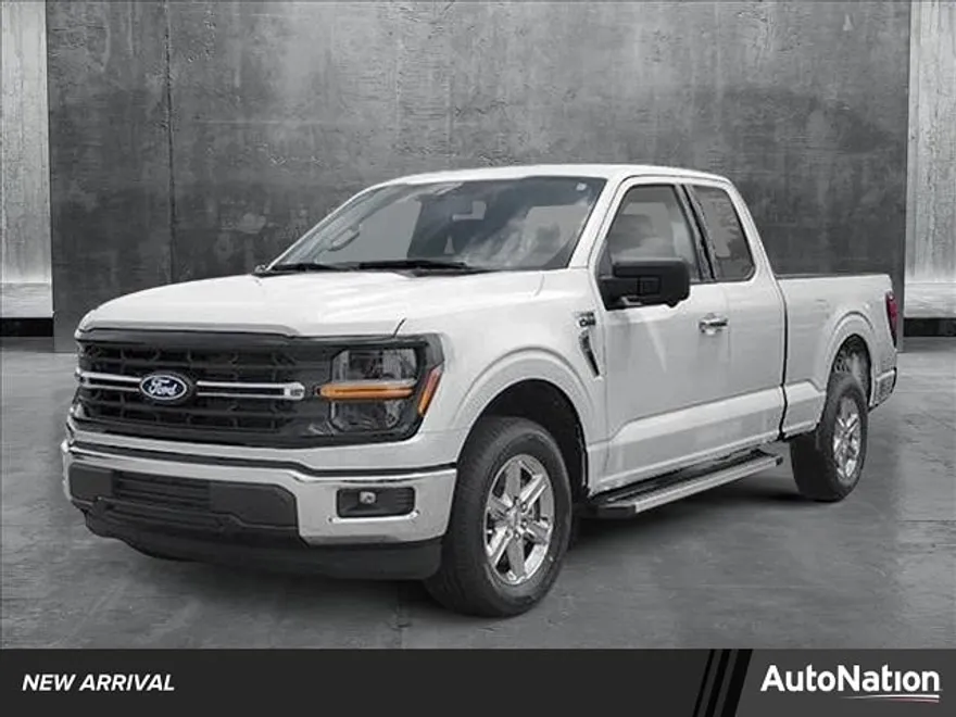 2025 Ford F-150 XLT photo 1