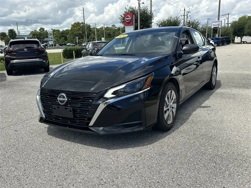 2024 Nissan Altima 2.5 S photo 1