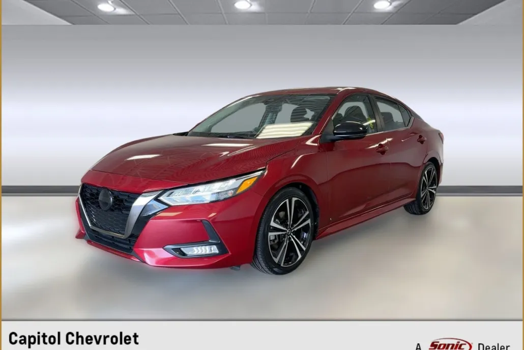 2022 Nissan Sentra SR photo 1