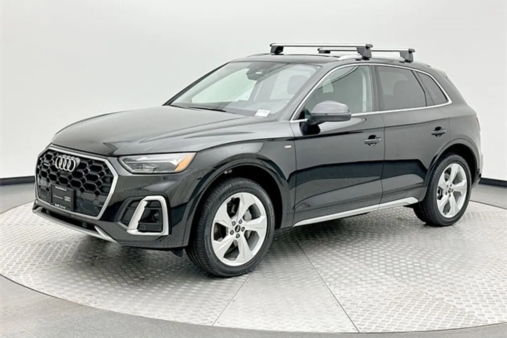 2025 Audi Q5 45 S line Premium Plus photo 1