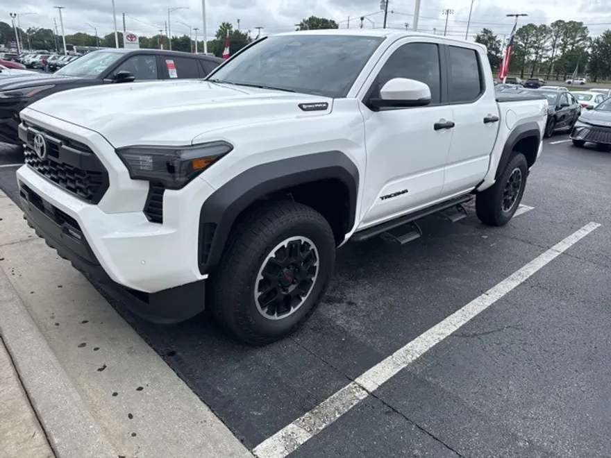 2024 Toyota Tacoma TRD photo 1