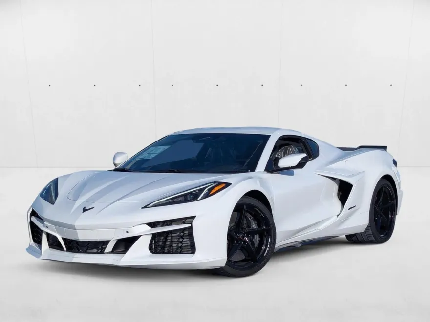 2025 Chevrolet Corvette E-Ray 2LZ photo 1