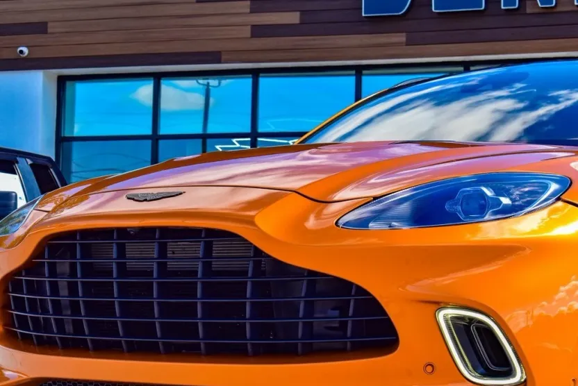 2021 Aston Martin DBX AM8 photo 1