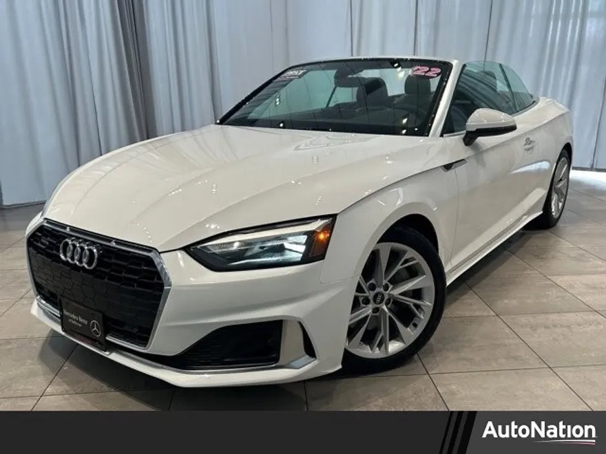 2022 Audi A5 45 Premium Cabriolet photo 1