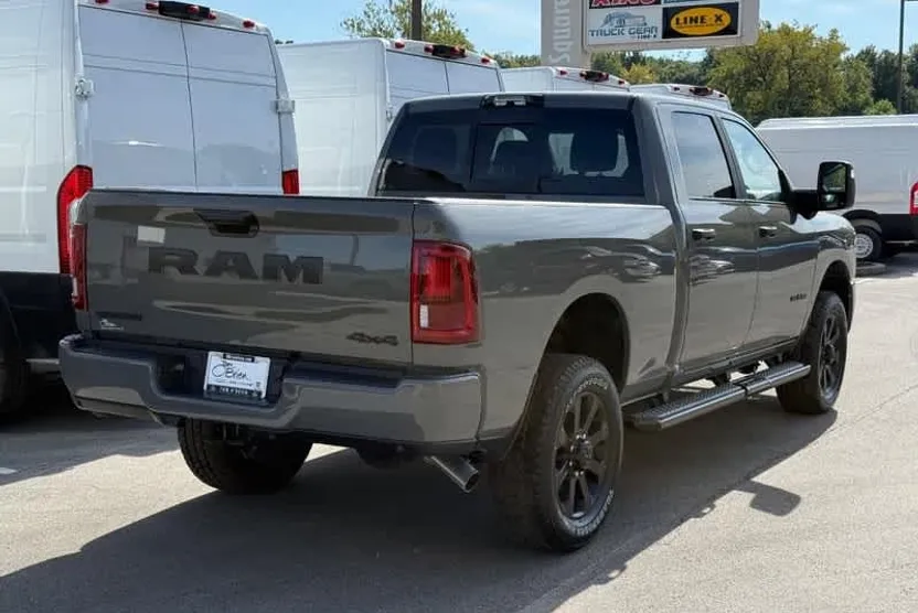 2026 Ram 2500 Big Horn photo 1