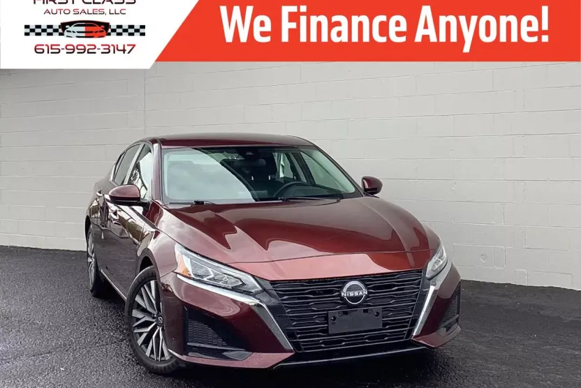 2023 Nissan Altima 2.5 SV photo 1