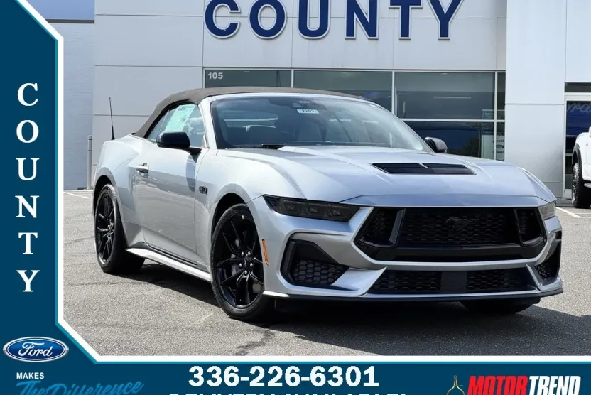 2025 Ford Mustang GT Premium Convertible photo 1