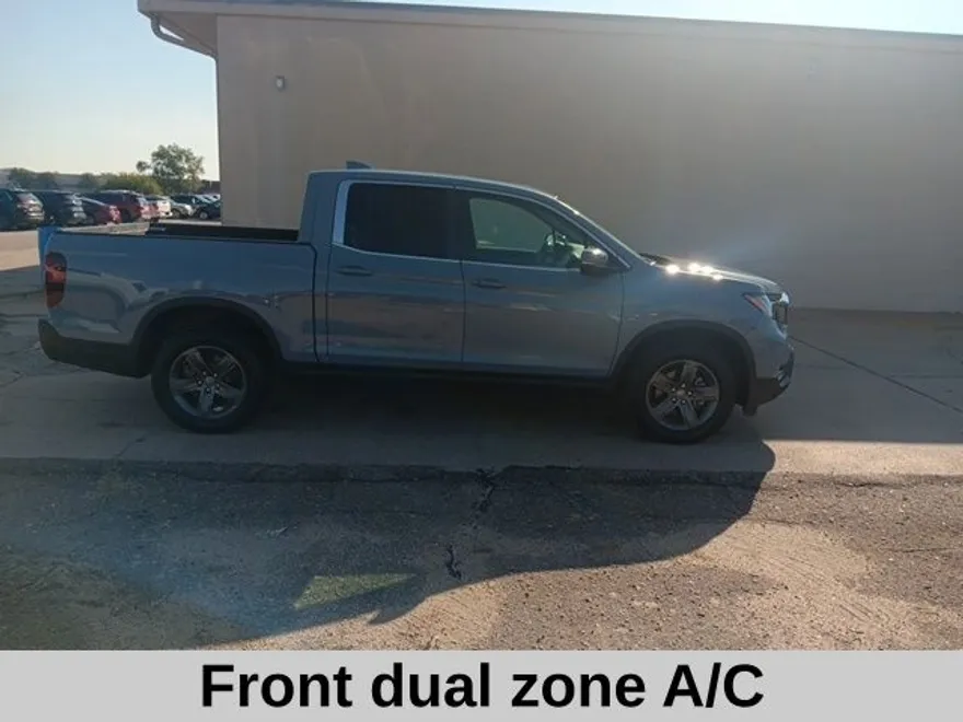 2023 Honda Ridgeline RTL photo 1