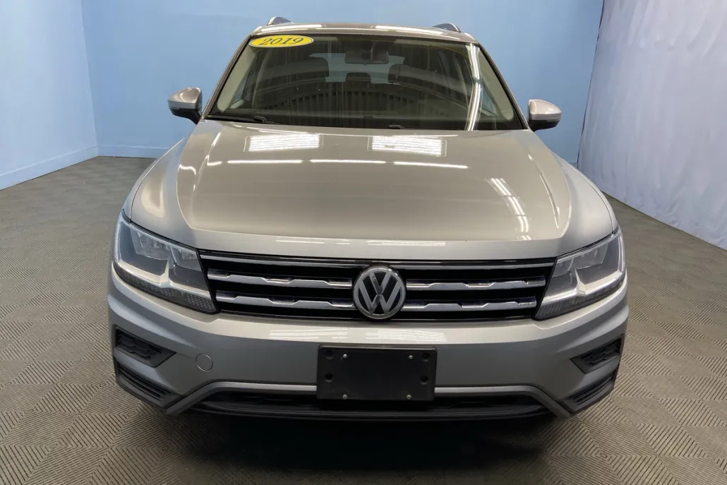 2019 Volkswagen Tiguan SE photo 1